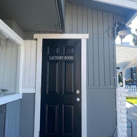 Steps To The Beach, Main Street And Pacific City - Ocean Views Huntington Beach Exteriör bild